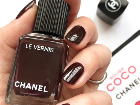 chanel le vernis 885|Chanel le vernis nail color.